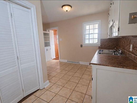 5th image of 1429 33rd St