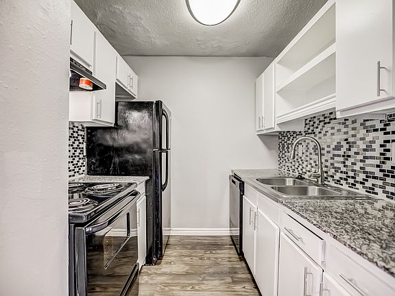 3rd image of 1911 Willow Creek Dr #17-201