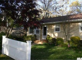 12A Juniper Rd, Rocky Point, NY 11778