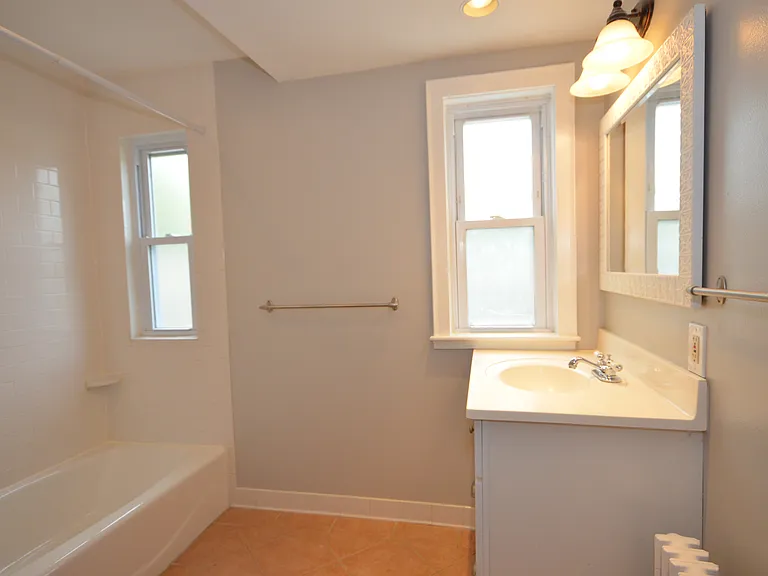 75 Beacon St #1 — Photo 18