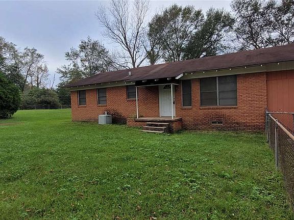 2nd image of 203 Bostick Dr