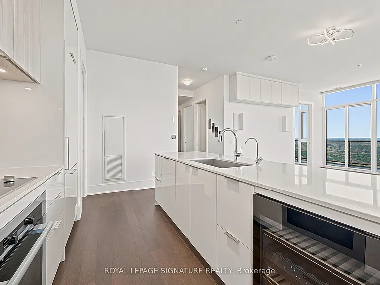 70 Annie Craig Dr #1 — Photo 11