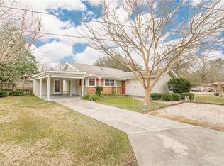 1502 Lynwood Dr, Bogalusa, LA 70427