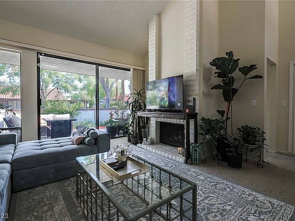 5th image of 2730 San Lago Ct