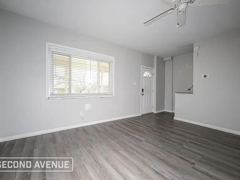 308 Lea St — Photo 5