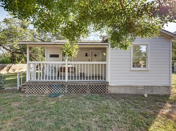 224 Starkey St #S, Kerrville, TX 78028
