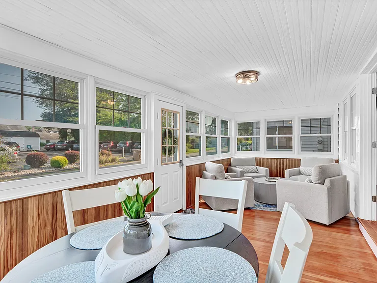 7 Whitecap Rd — Photo 15
