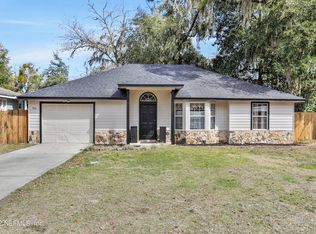 900 N Pine Ave, Green Cove Springs, FL 32043