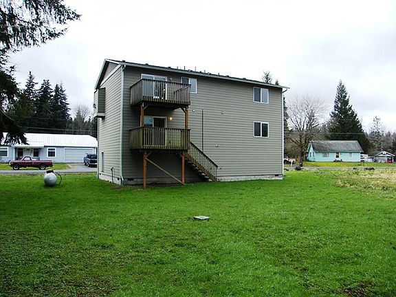 2nd image of 8524 381st Pl SE