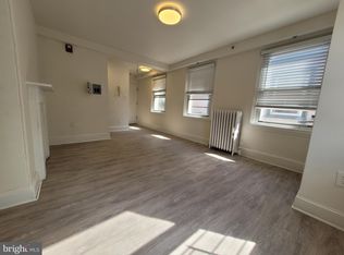1312 Pine St APT 3R, Philadelphia, PA 19107