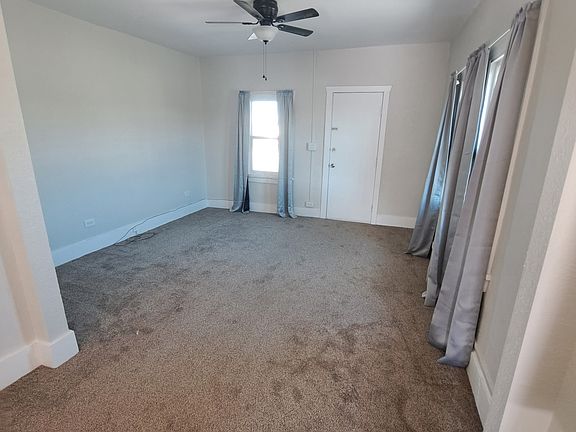 4th image of 204 Ash St #2