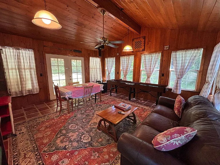 5030 Newtown Rd — Photo 15