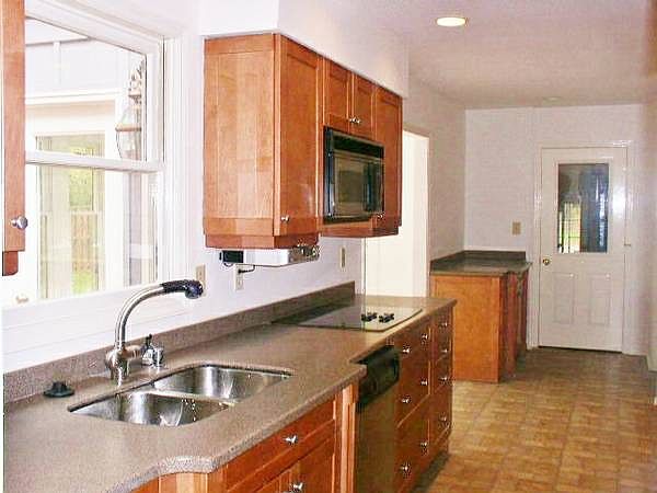2nd image of 114 Mel Oaks Drive