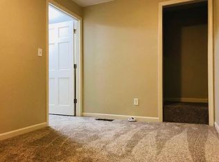 816 Rhomberg Ave, Dubuque, IA 52001