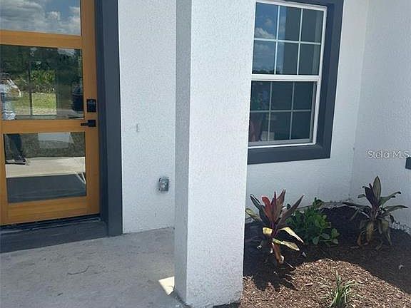 2nd image of 5842 SW 154th Lane Rd