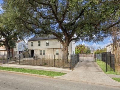 2817 Southmore Blvd, Houston, TX, 77004