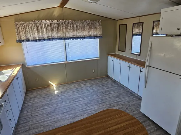 (undisclosed Address), Rolla, MO 65401