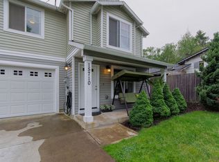 15710 SE Pine St, Portland, OR 97233