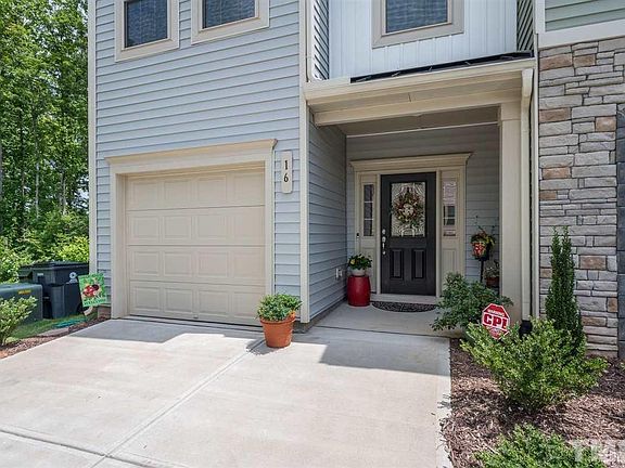 3rd image of 16 N Hedgewick Dr
