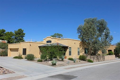 2nd image of 1267 N Golden Palomino Pl