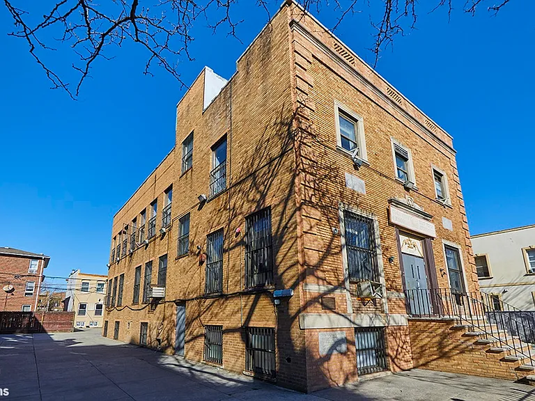 2025 67th St #SCHOOL — Photo 22