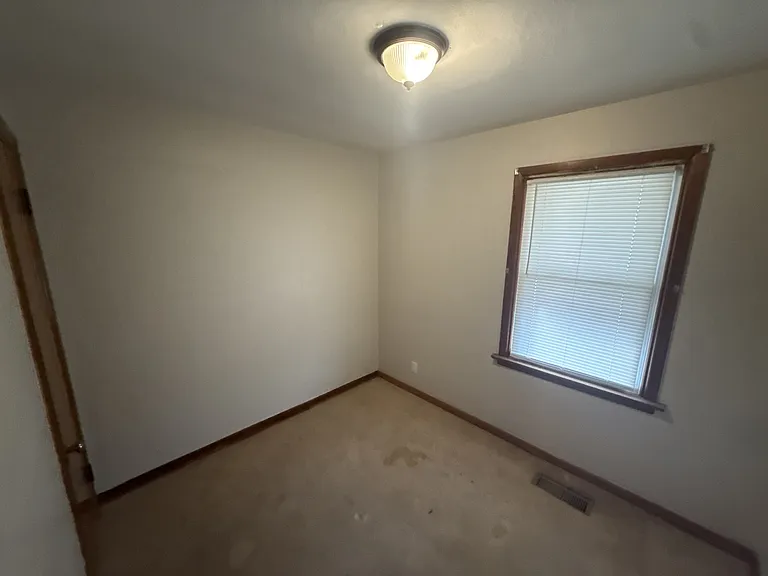 223 Wiegel Dr — Photo 38