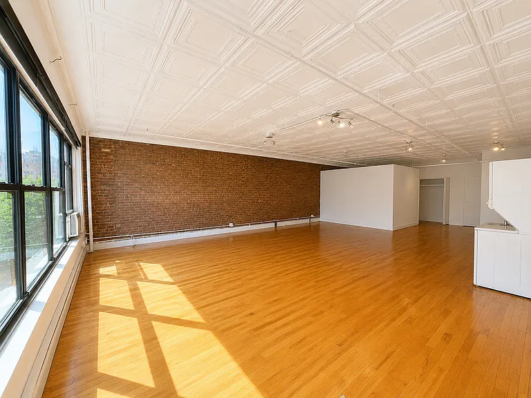 115 W 23rd St #41A — Photo 5