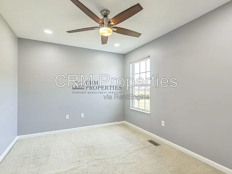 3880 Cornwallis Ln — Photo 11