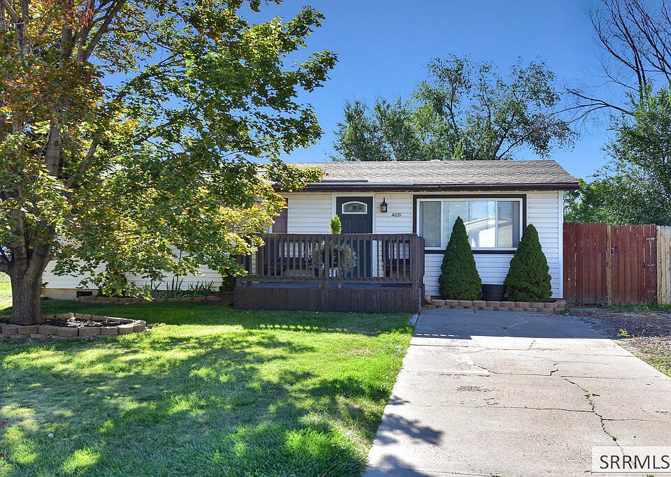1st image of 4021 Amber Ln