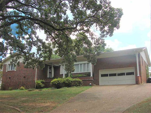 2nd image of 1421 Bellevue Dr