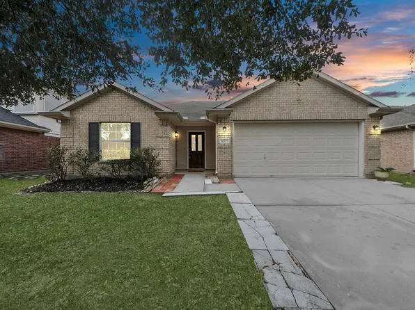 14707 Country Rose Ln, Cypress, TX 77429