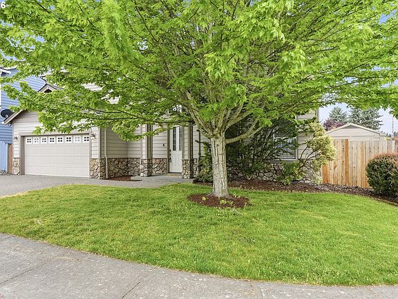 2nd image of 12718 NE 12th Ave