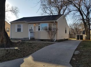 616 N 39th St, Council Bluffs, IA 51501