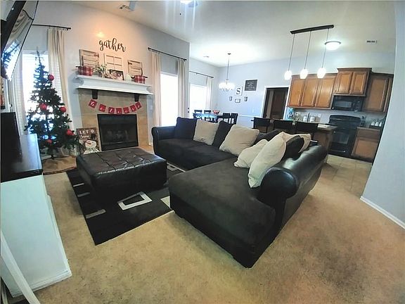 3rd image of 3408 Ashton Dr