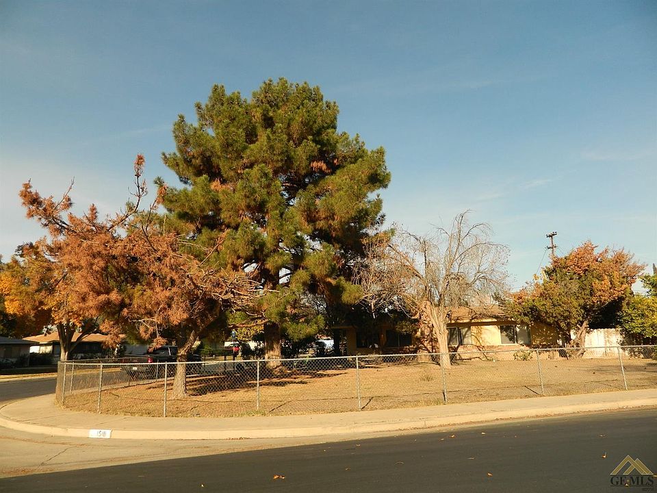 2nd image of 1518 Emery Ave