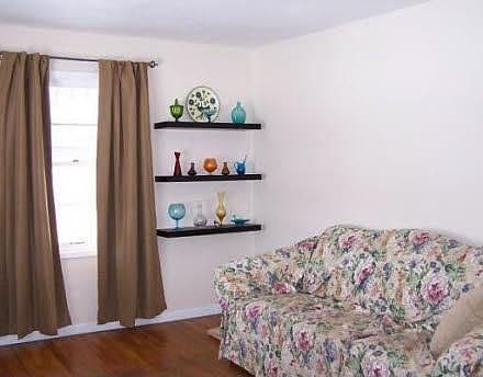 2nd image of 742 S Lombardy Dr