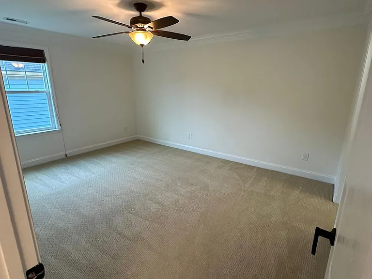 404 Shorehouse Way — Photo 27