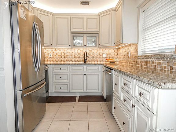 2nd image of 2929 SE Ocean Blvd Unit Un 144 6
