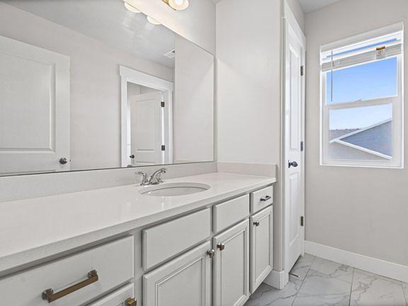 4th image of 2877 S Greenhead Dr