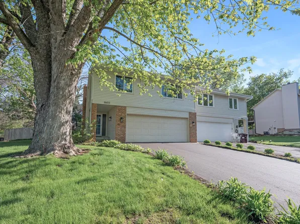 8603 135th St W, Apple Valley, MN 55124
