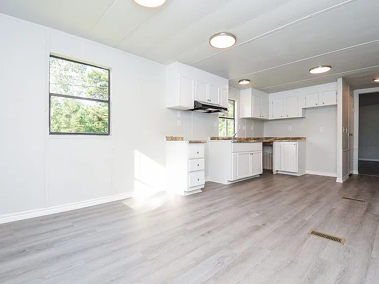 12547 Roy Harris Loop — Photo 43