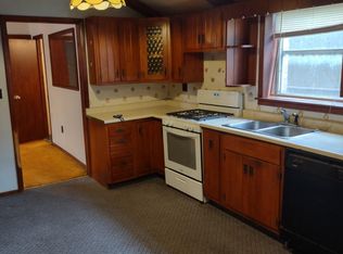 933 Ford St, Ogdensburg, NY 13669
