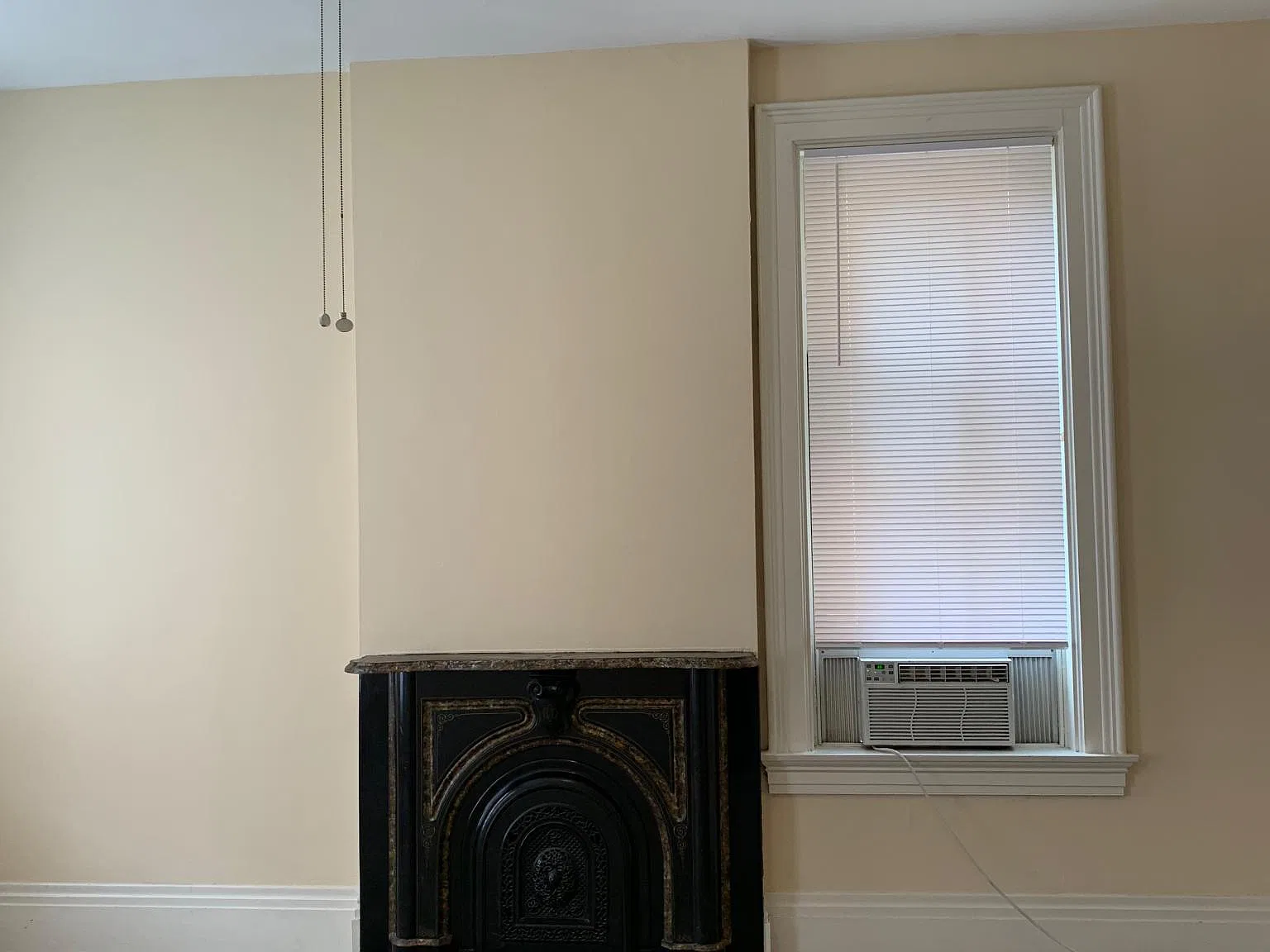 2 bed, $1,400 — Photo 3