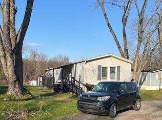 147 Bluebird Ln, Edinburg, PA 16116