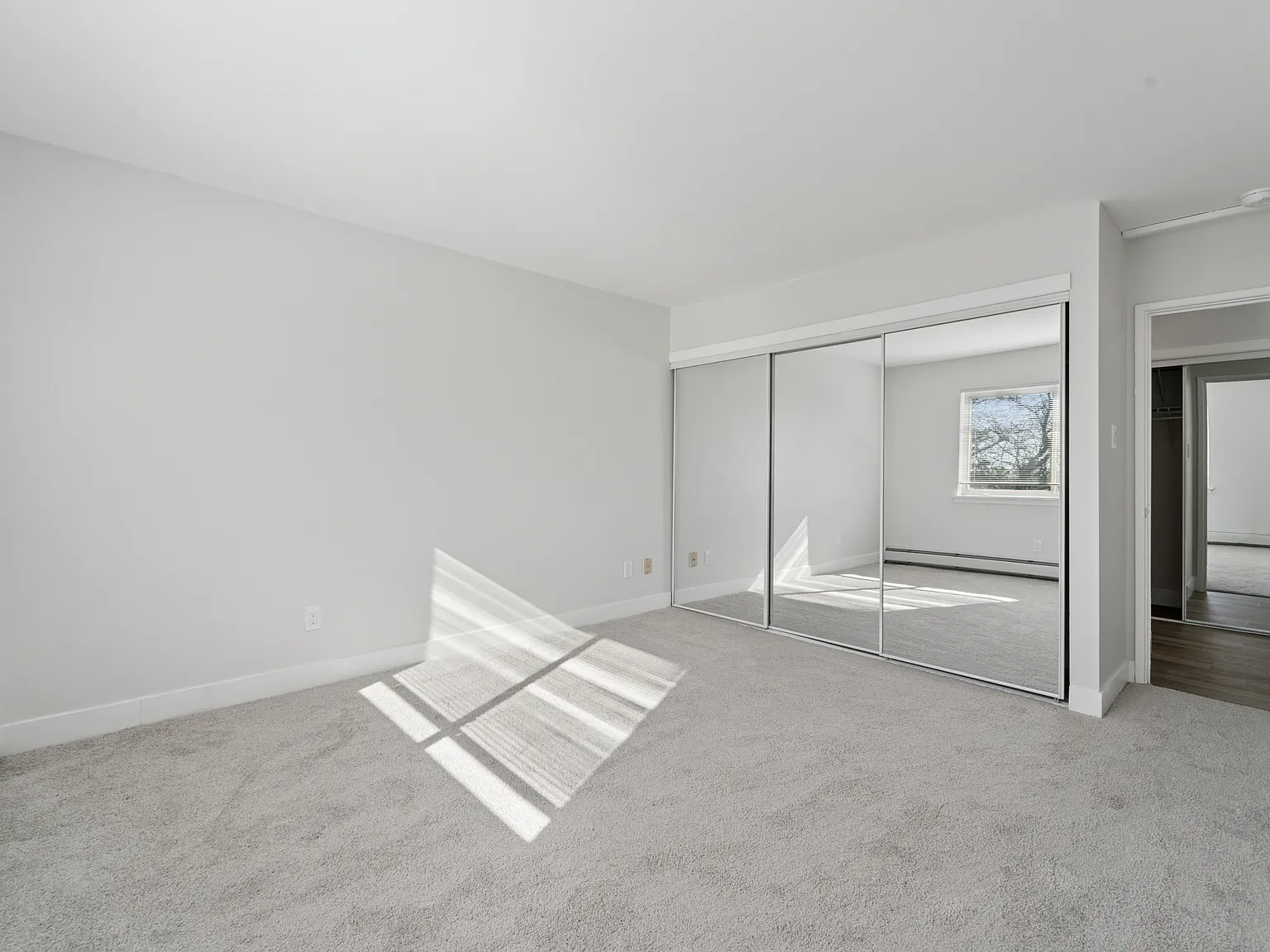 Haverford Court — Photo 1