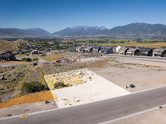 2nd image of 1248 E East Coyote View Cir #229