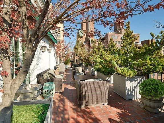 4th image of 885 Park Ave Penthouse B
