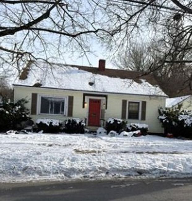 1st image of 291 Chapman St