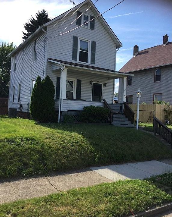 2nd image of 1539 Hammond Ave SW