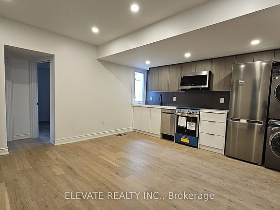 3rd image of 54 Burlington St